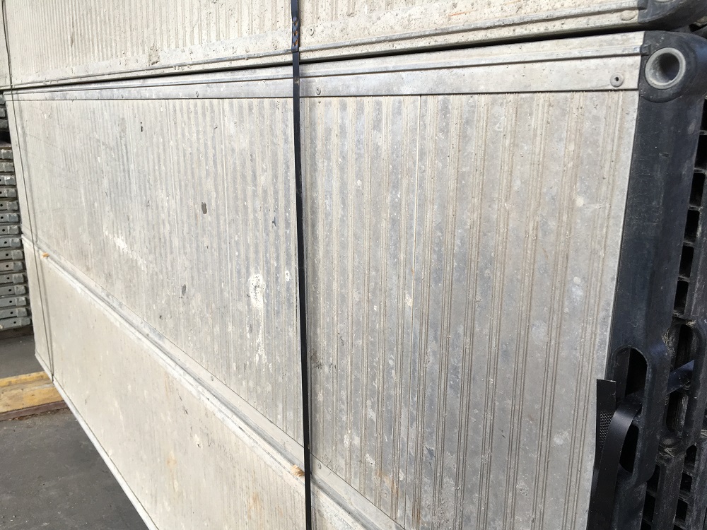 Alu-Rahmentafel SL B64 mit Alu-Belag, 200 L x 8,1 H