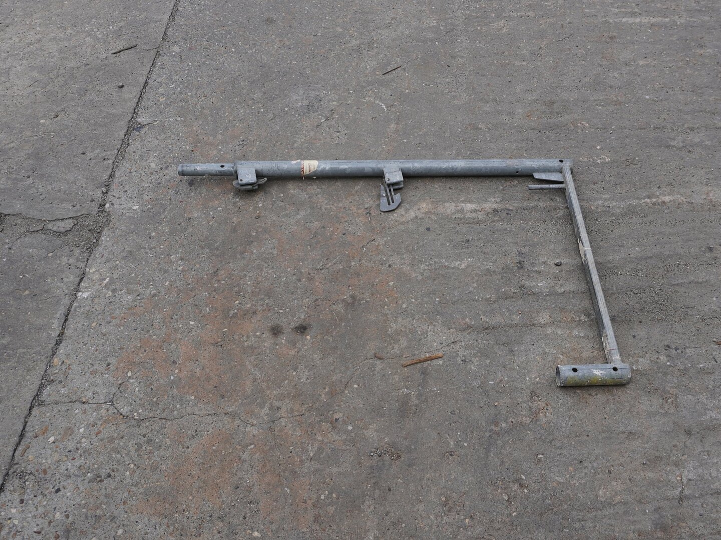 Blitz Geländerstütze L, Stahl, 1,09m x 1,00m
