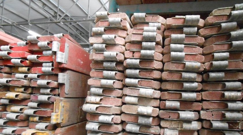 Bordbrett für Längsseite Holz, 2,07m x 0,15m