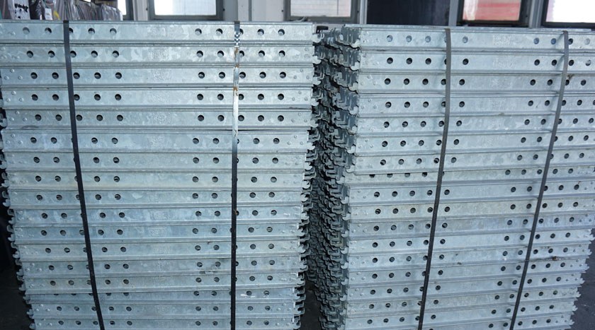 Stahlbelag UDG 25 x 250
