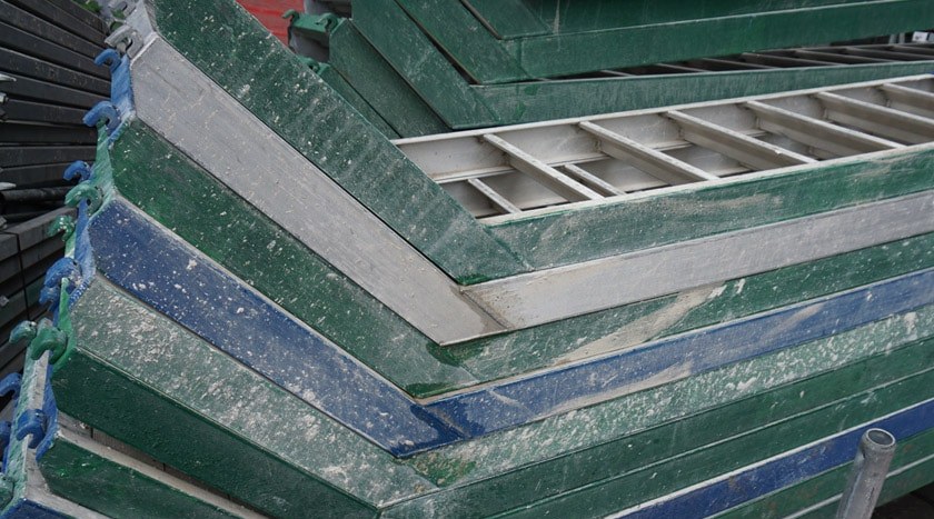 U- Podesttreppe, Aluminium, Tritthöhe 0,20m, 2,0kN/m², 3,07m x 0,95m