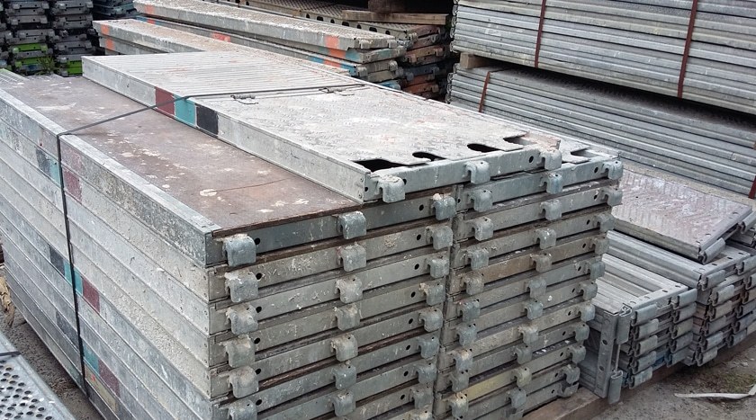 U- Robust- Durchstieg 2,07m x 0,61m ohne Leiter